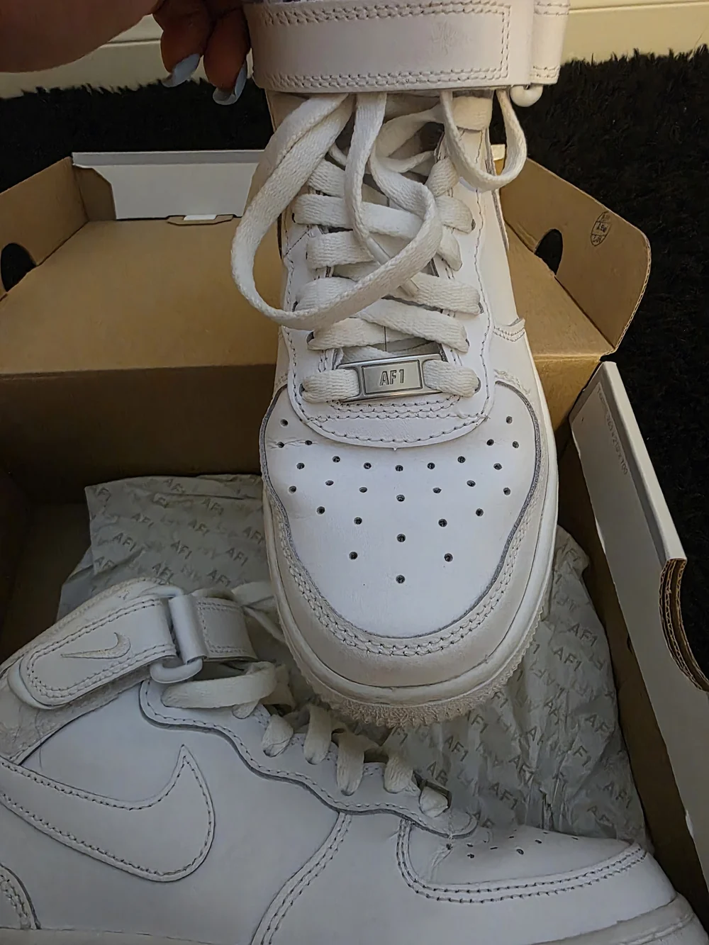 Nike Air Force 1 Mid White Unisex Kids US 4 Mid Top Leather Strap Sneaker